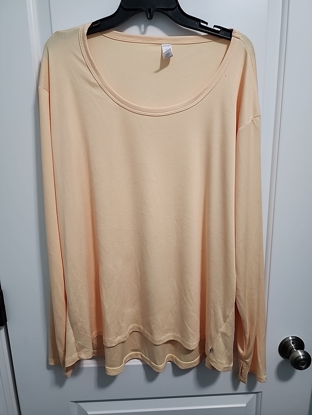 Marika Acrive Wear Peach Scoop Neck Long-Sleeve Top Dry Fit